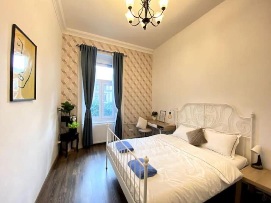 西火车站舒适3间客房 Apartment *